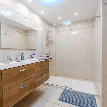 Terrazas Del Duque Ii Apartment *