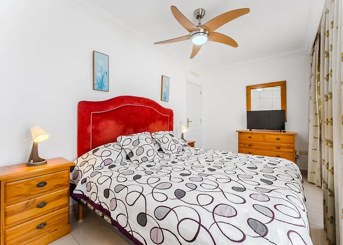 Terrazas Del Duque Ii * أذيخي