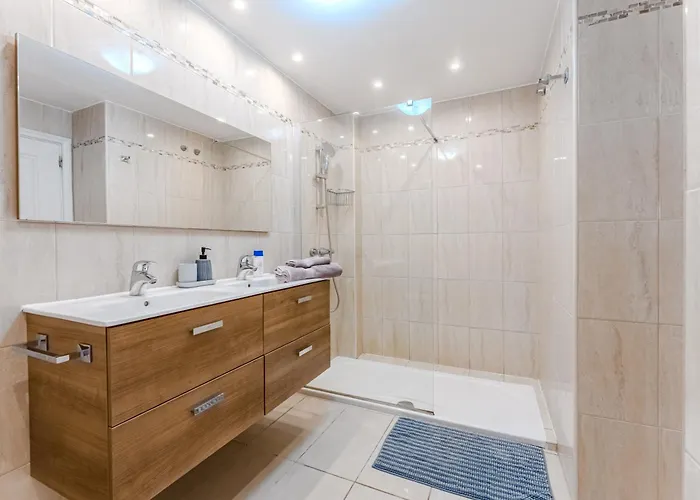 Terrazas Del Duque Ii 公寓 *